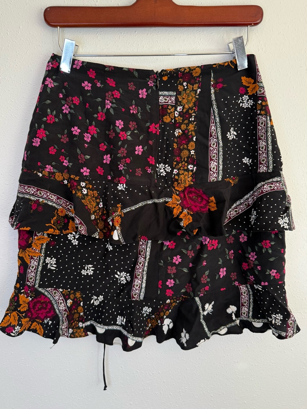 For Love & Lemons Patchwork Floral Ruffle Skirt Size S Boho Mini - Picture 7 of 13